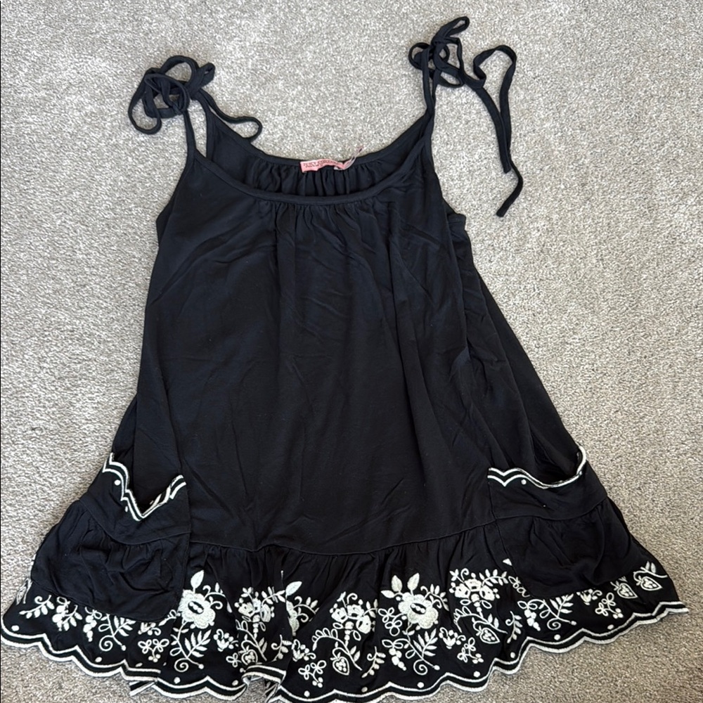 Juicy Couture Black and White Ruffled Tie Front Tank Top